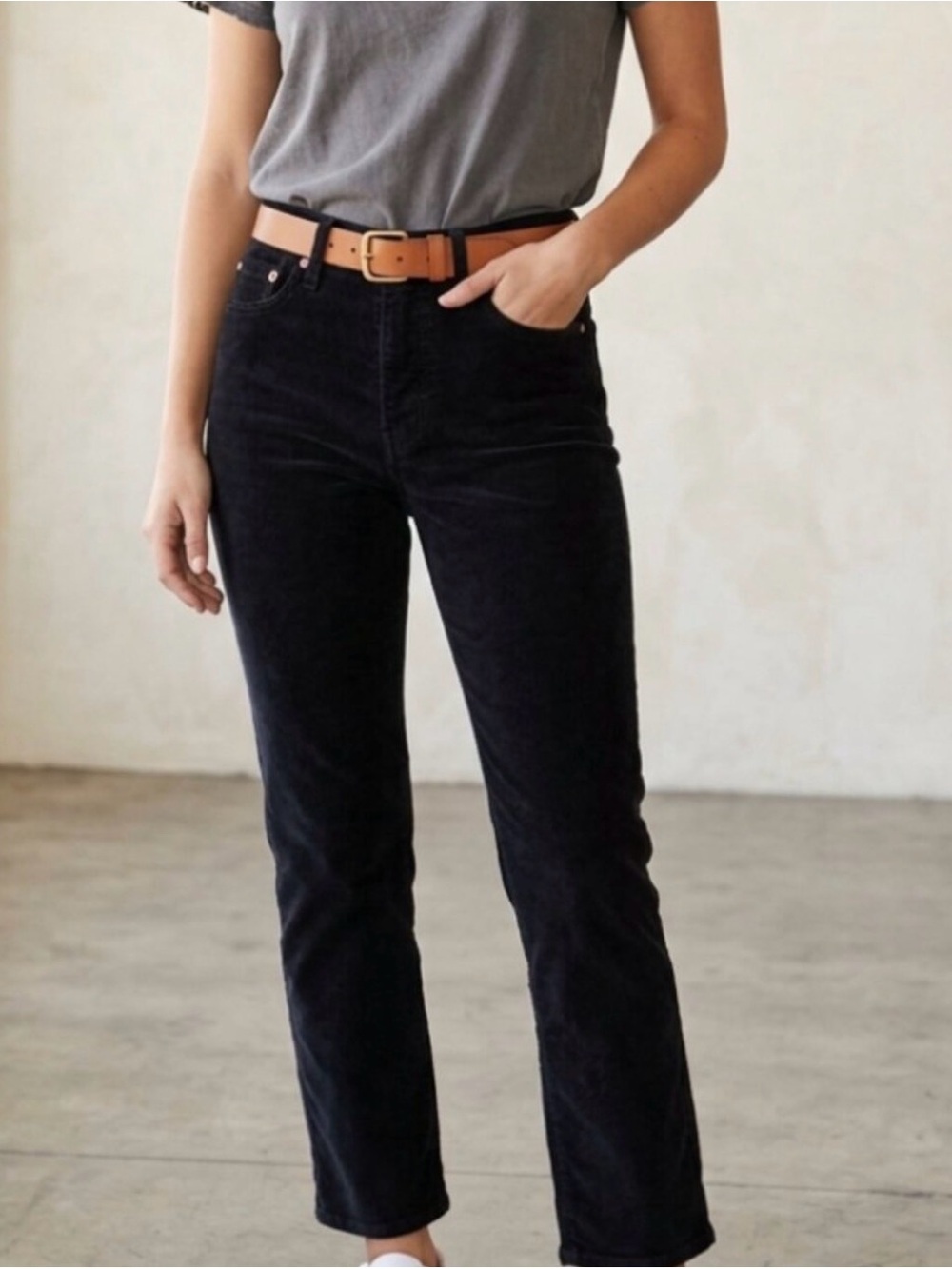 NEW Levi's WEDGIE STRAIGHT Black Lightweight Corduroy Straight-Leg Jeans 30x28